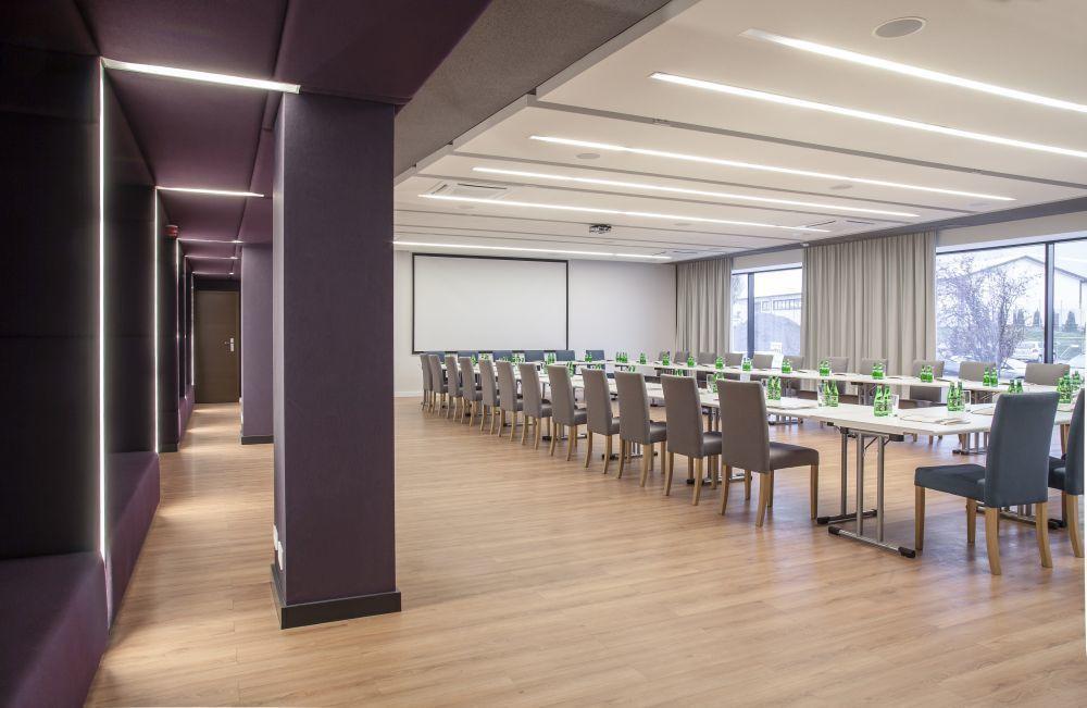 M Hotel Lodz  Ngoại thất bức ảnh