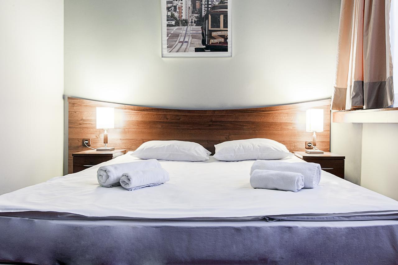M Hotel Lodz  Ngoại thất bức ảnh