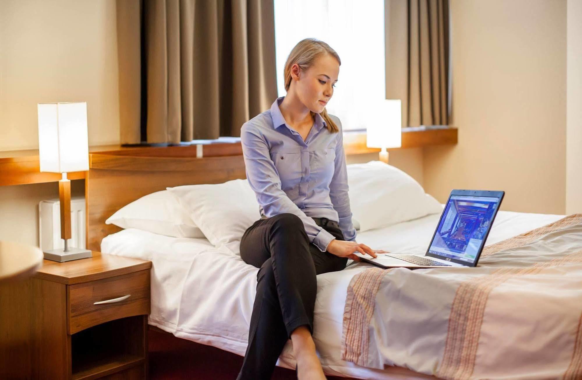 M Hotel Lodz  Ngoại thất bức ảnh